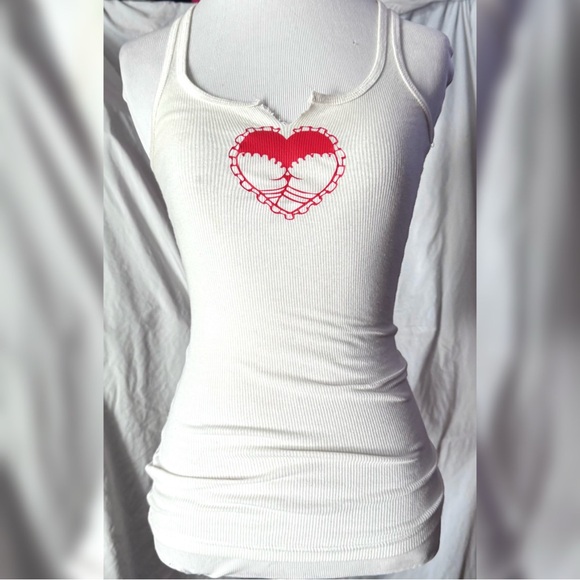 Retro, Ribbed, Racerback Heart Graphic Tank Top - Picture 7 of 13